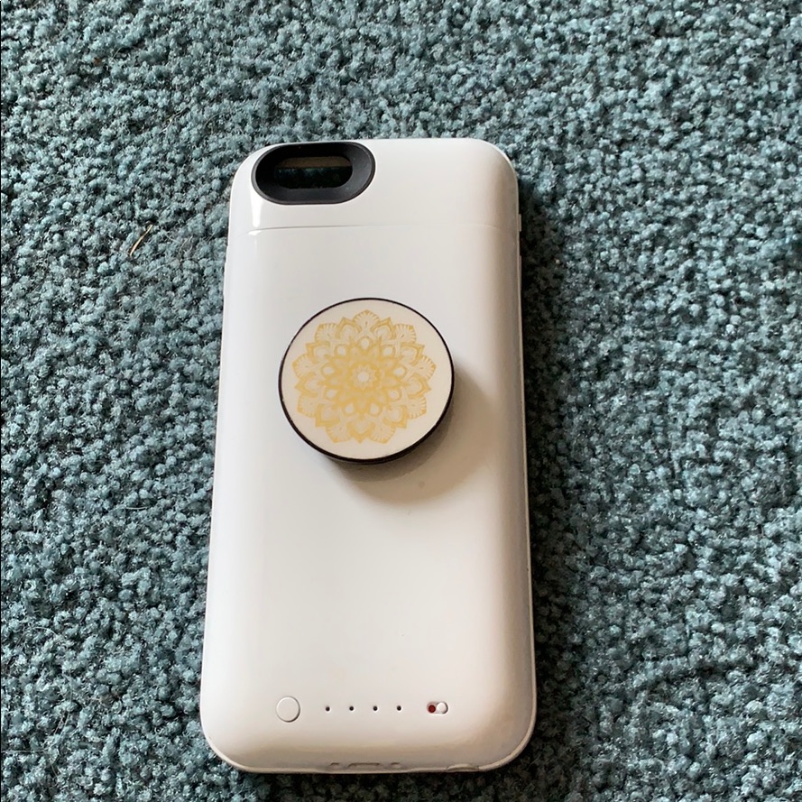 White Mophie Charging Case